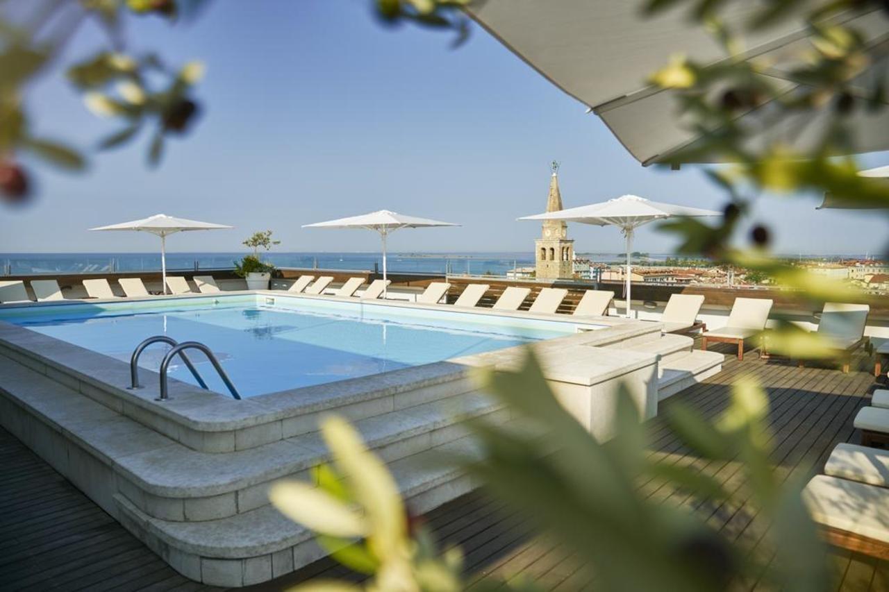 Hotel Fonzari Grado Bagian luar foto