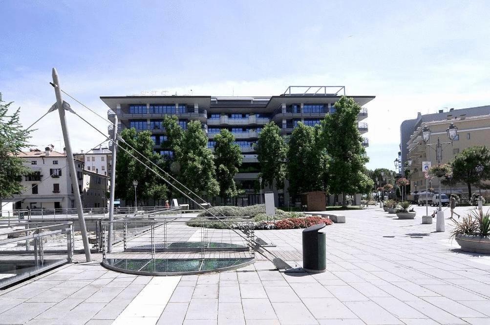 Hotel Fonzari Grado Bagian luar foto