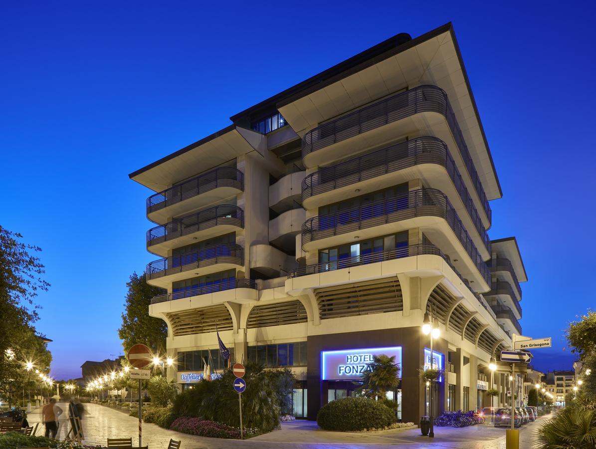 Hotel Fonzari Grado Bagian luar foto